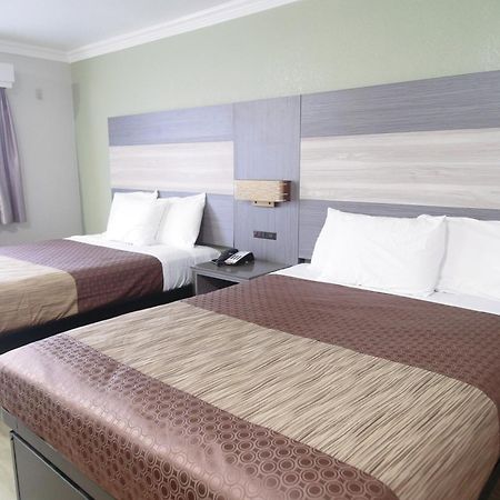 Americas Best Value Inn-Rialto Esterno foto