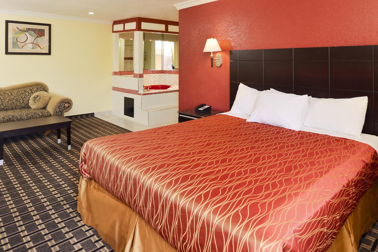 Americas Best Value Inn-Rialto Esterno foto