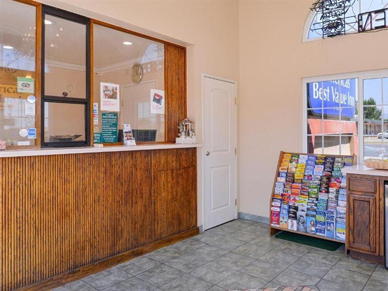 Americas Best Value Inn-Rialto Esterno foto