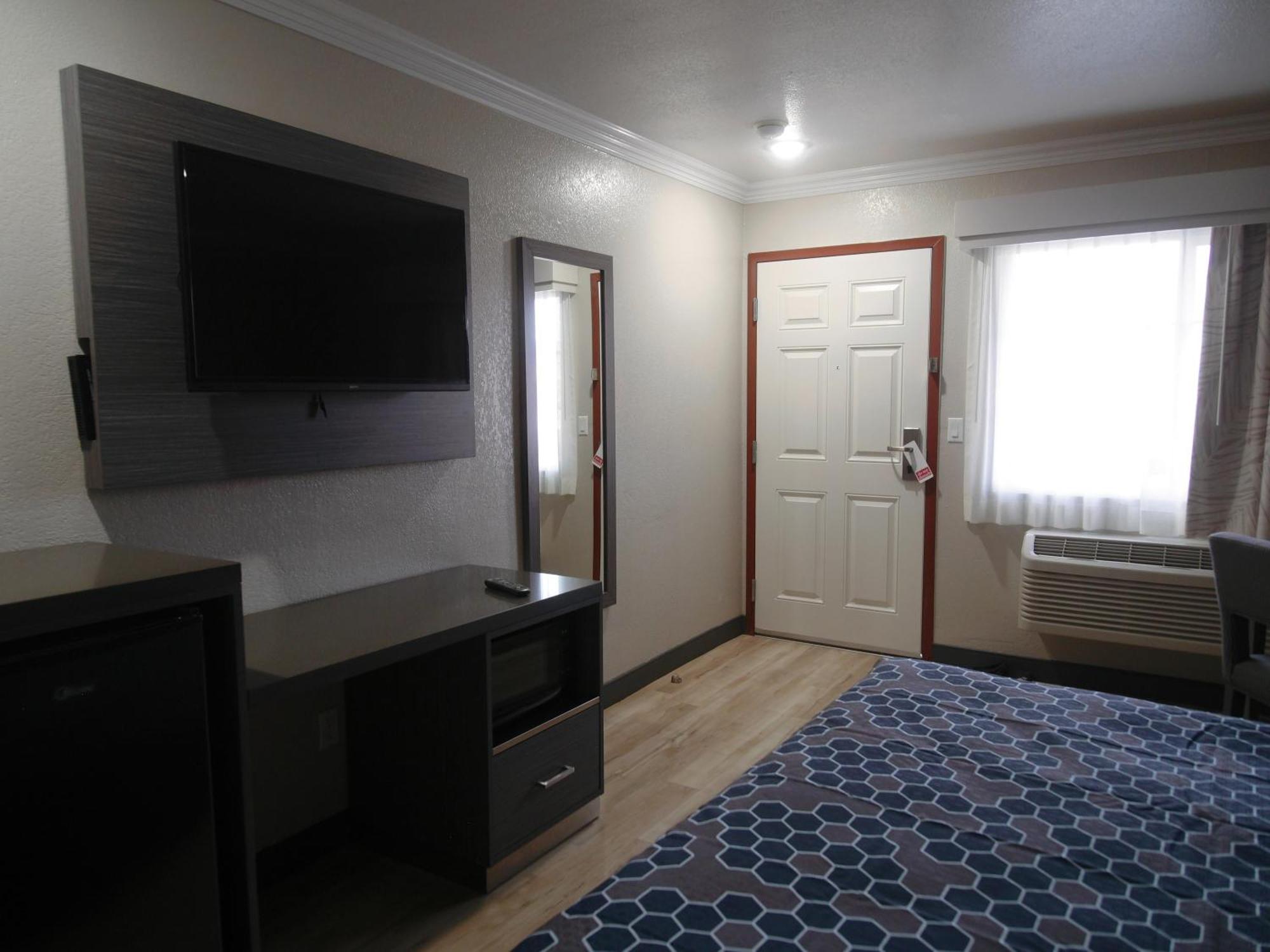 Americas Best Value Inn-Rialto Esterno foto