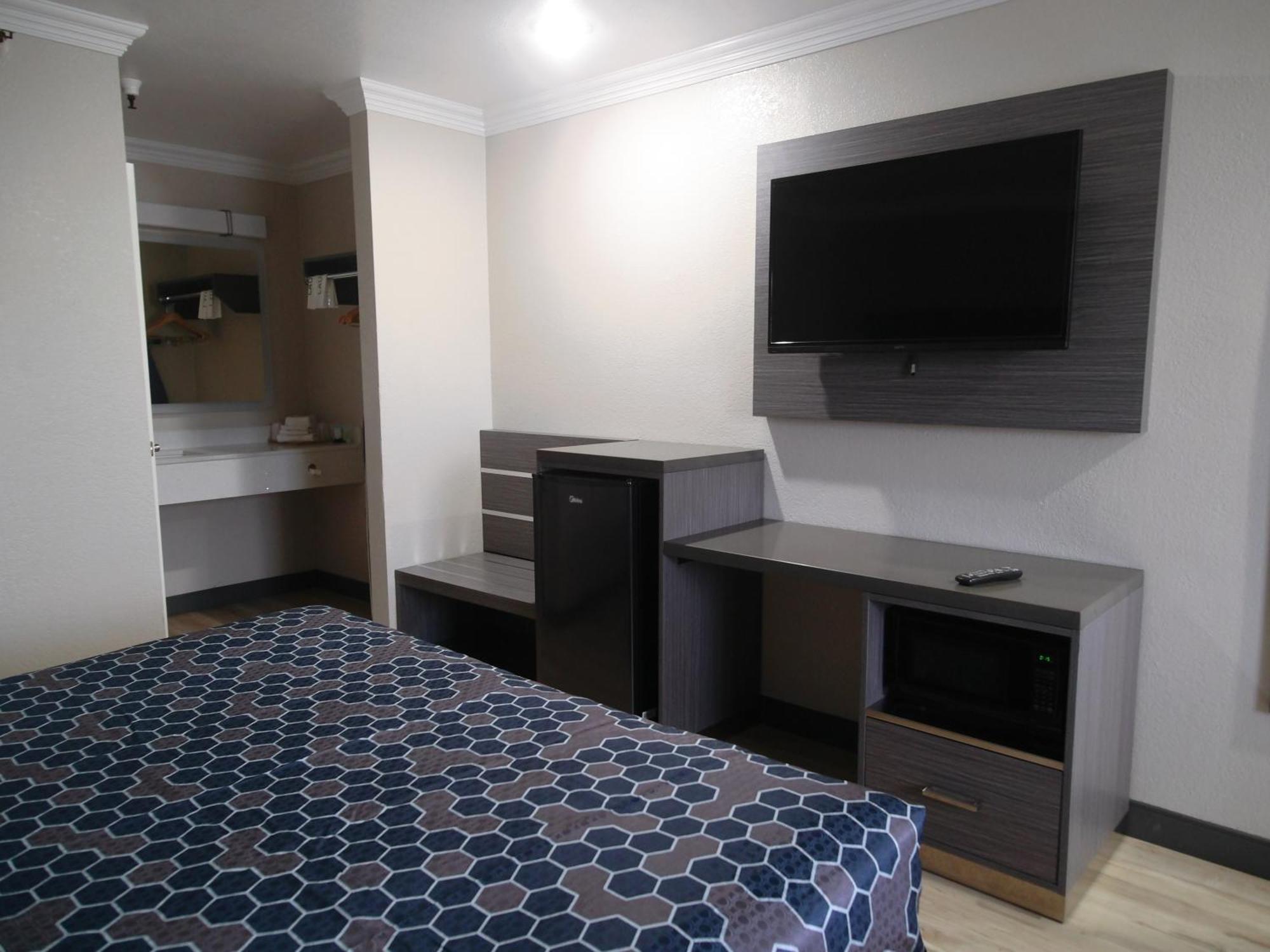 Americas Best Value Inn-Rialto Esterno foto