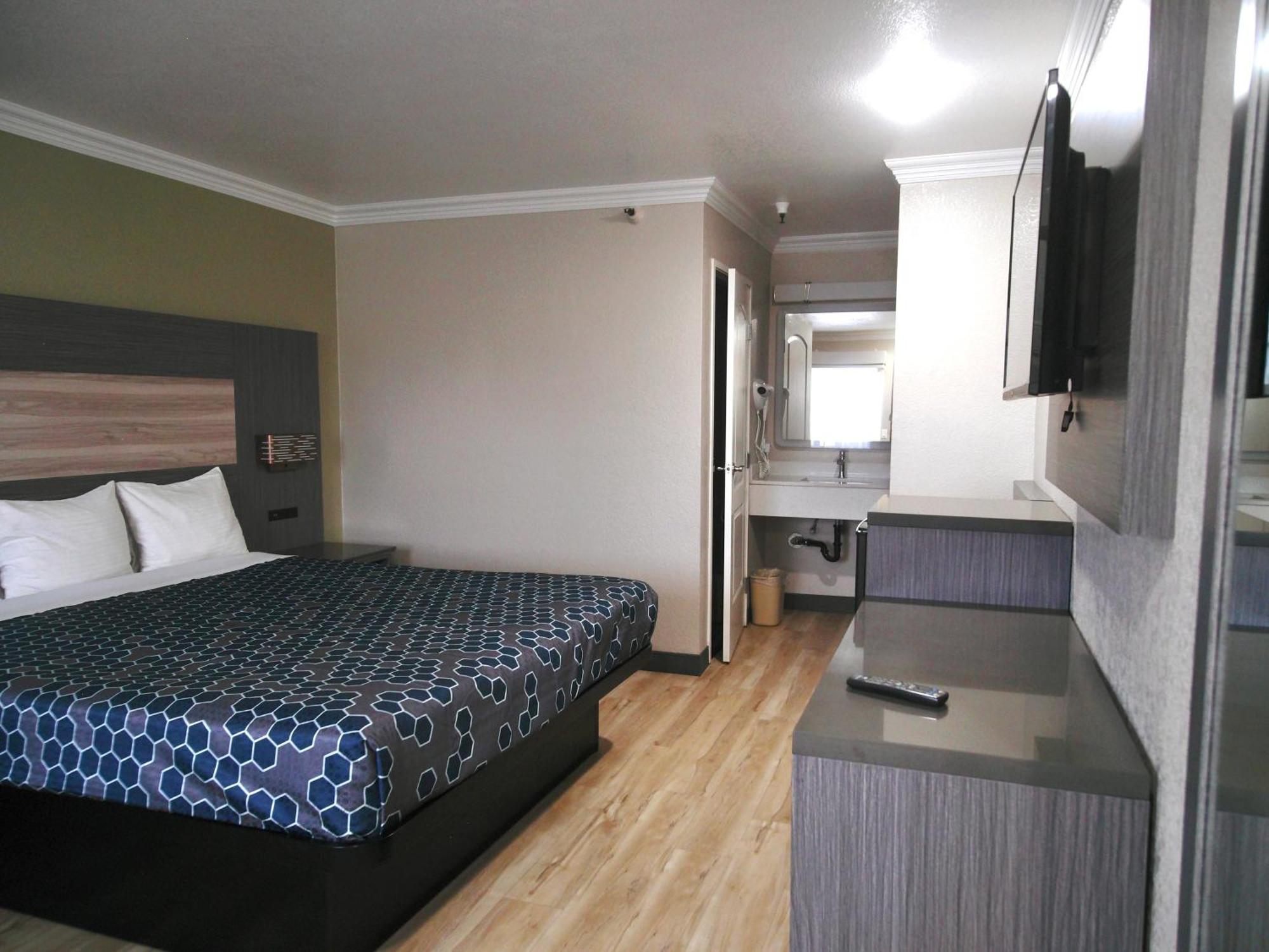 Americas Best Value Inn-Rialto Esterno foto