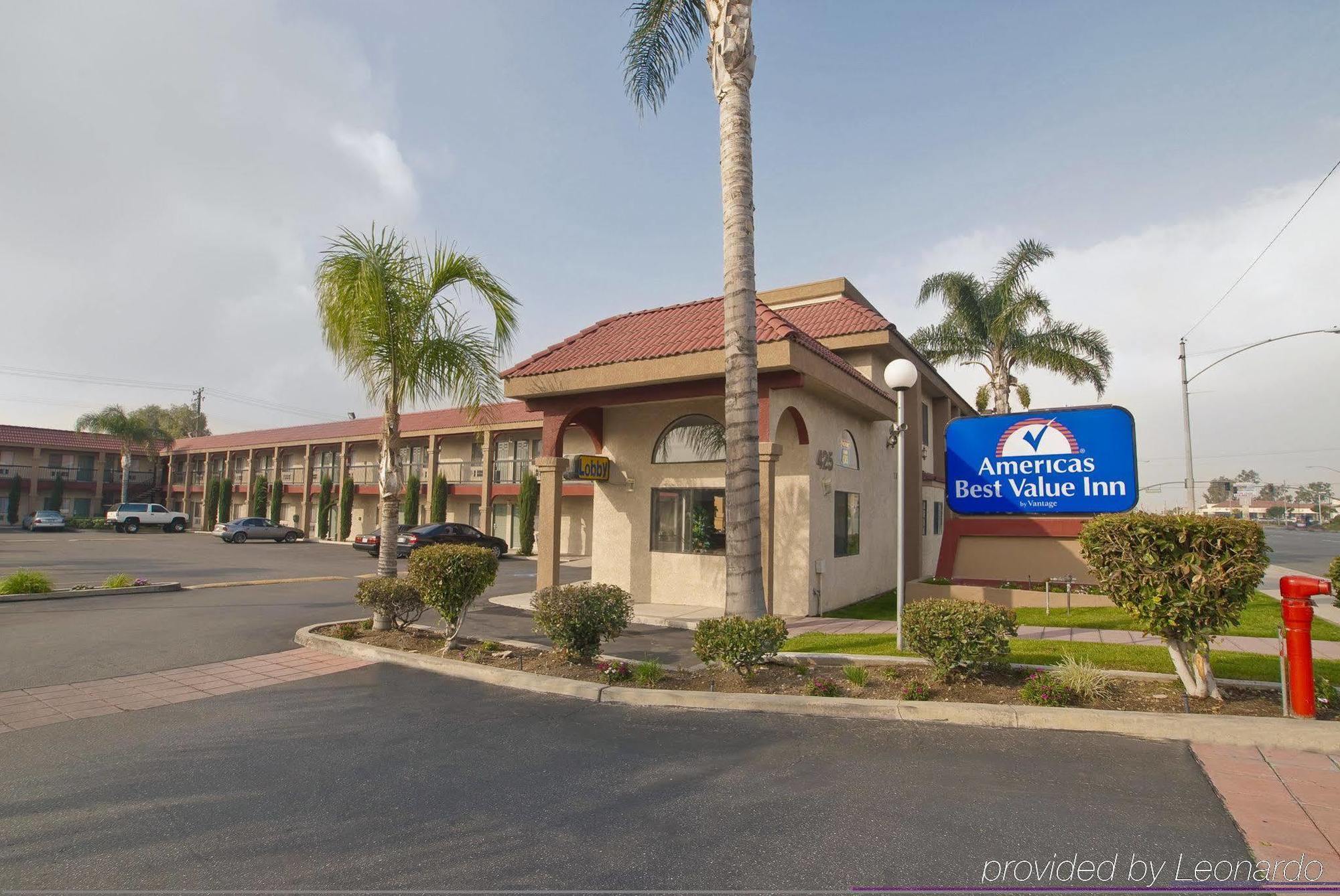 Americas Best Value Inn-Rialto Esterno foto